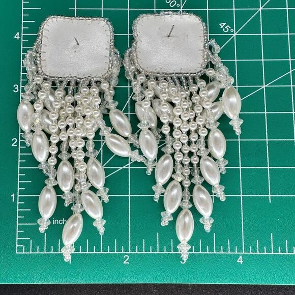 Dangle Drop Maximalist Pearl Earrings Pierce - Picture 8 of 8